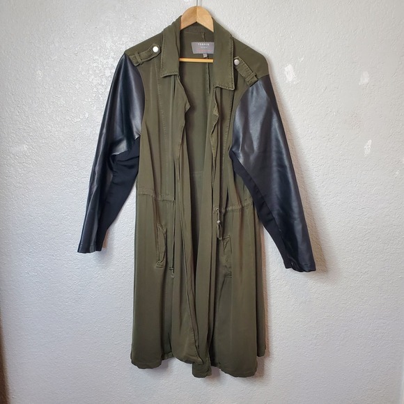 torrid Jackets & Blazers - Torrid Anorak Jacket Twill Fabric Faux Leather Sleeves Dark Green Black Sz 3XL